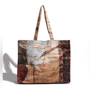 New Micas Abstract Print Tote Bag
